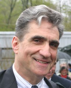 Robert Pinsky (b. 1940), American poet, essayist, literary critic and translator. Photo c Jarod C Bennedict under CC BY SA e.0