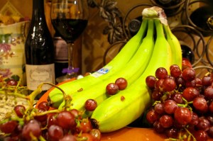 wine-and-fruit